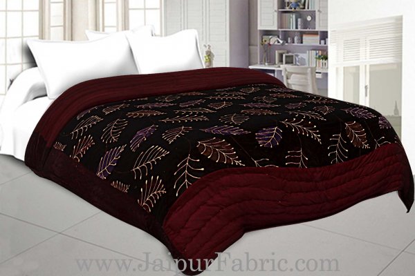 Red Floral  With  Leaf Print  Velvet(Shaneel) Double  Bed Quilt