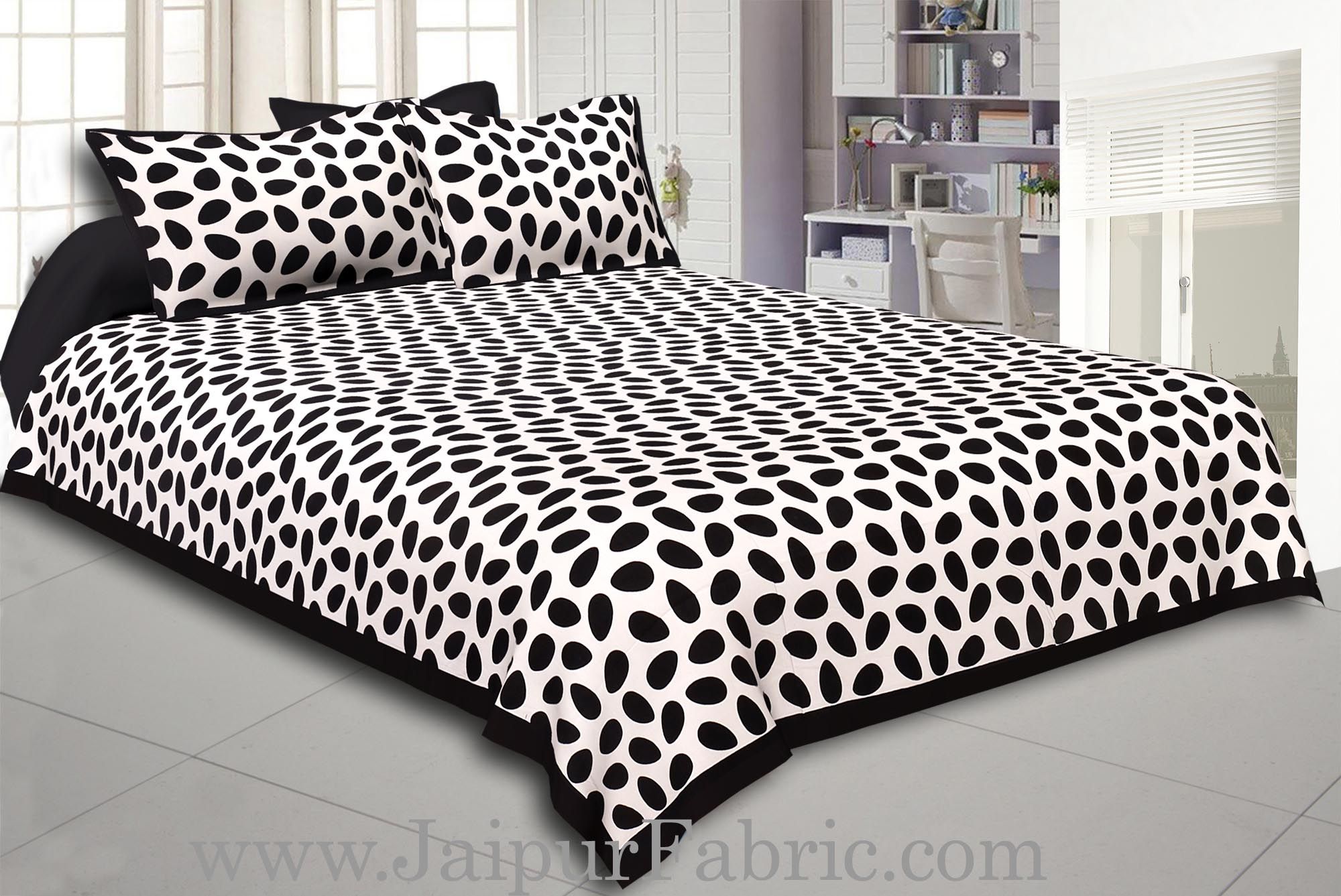 Black Border White Base Cow Print Cotton Double Bed Sheet