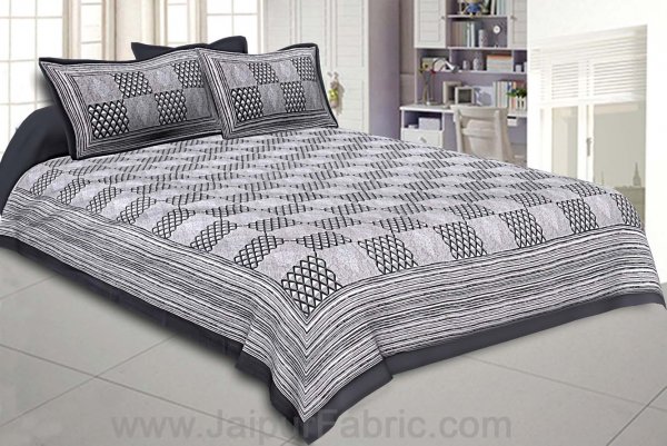 Double Bedsheet Gray Checkered Pattern