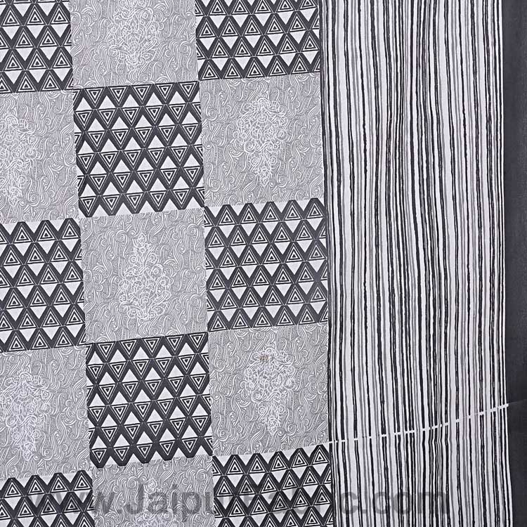 Double Bedsheet Gray Checkered Pattern