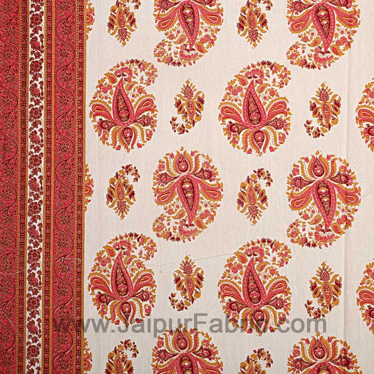 Flourishing Radiant Red Paisley Double Bedsheet