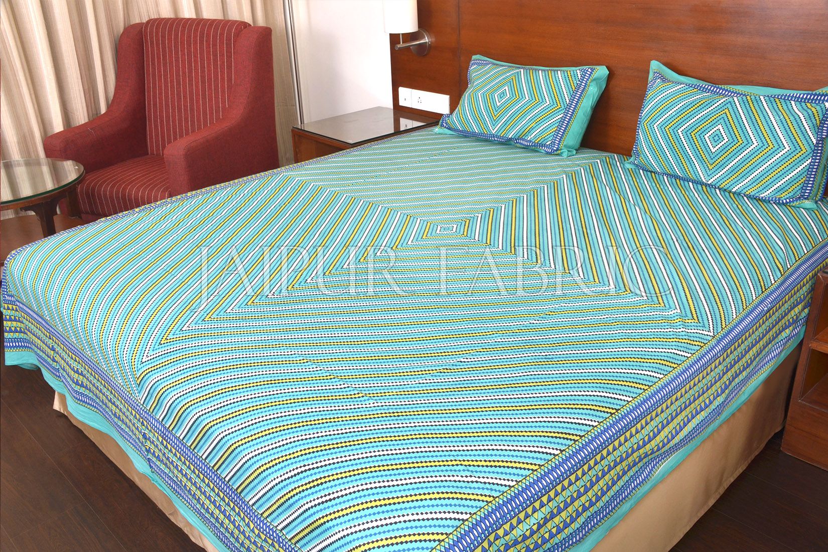 Green Zick Zack Print Double Bed Sheet