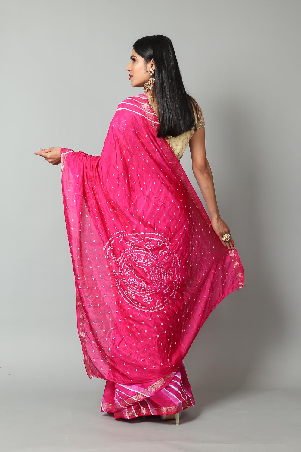 Lehariya with Zari Border and Bandhani Pallu Silk Saree with Blouse Piece with Semi-Stitched