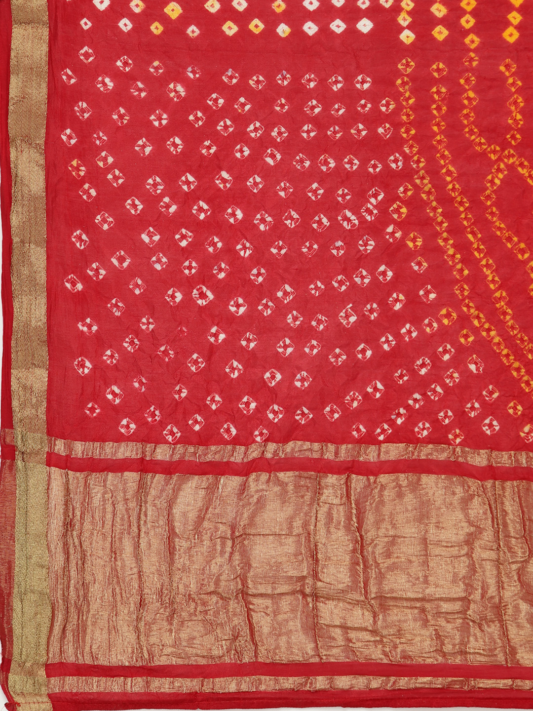 Red Women Silk Bandhani and Zari Weaving Saree with Unstitched Blouse