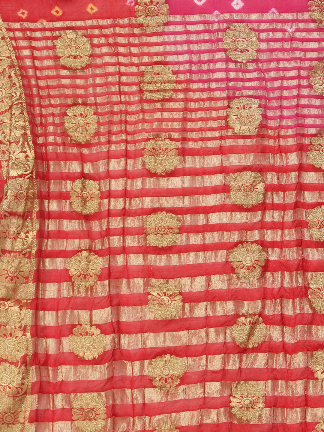 Pink And Red Women Silk Bandhani and Zari Weaving Saree with Unstitched Blouse