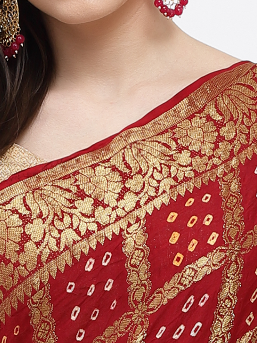 Women Bandhani With Zari Weaving Silk Saree And Blouse Maroon