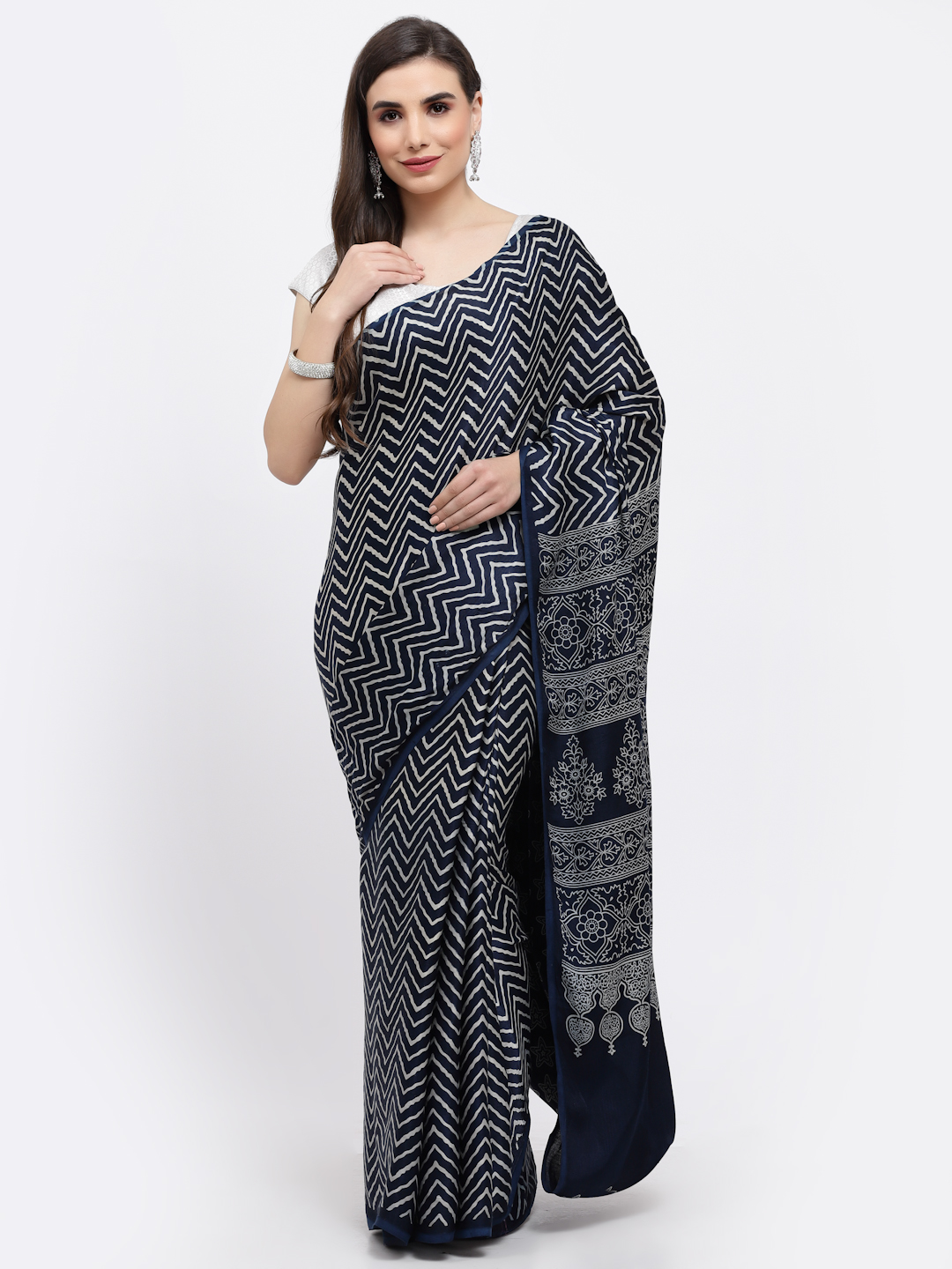 Women Zig Zag Print Silk Saree And Blouse Navy Blue with Unstitched