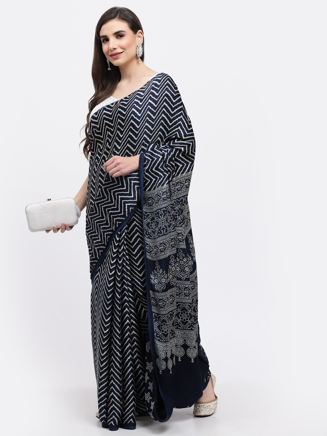 Women Zig Zag Print Silk Saree And Blouse Navy Blue with Unstitched