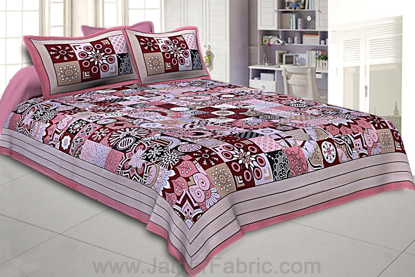 Sizzling squares pink bedsheet