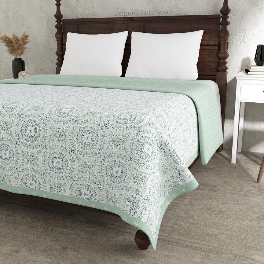 The Icon Green Cotton Dohar and Bedsheet Combo