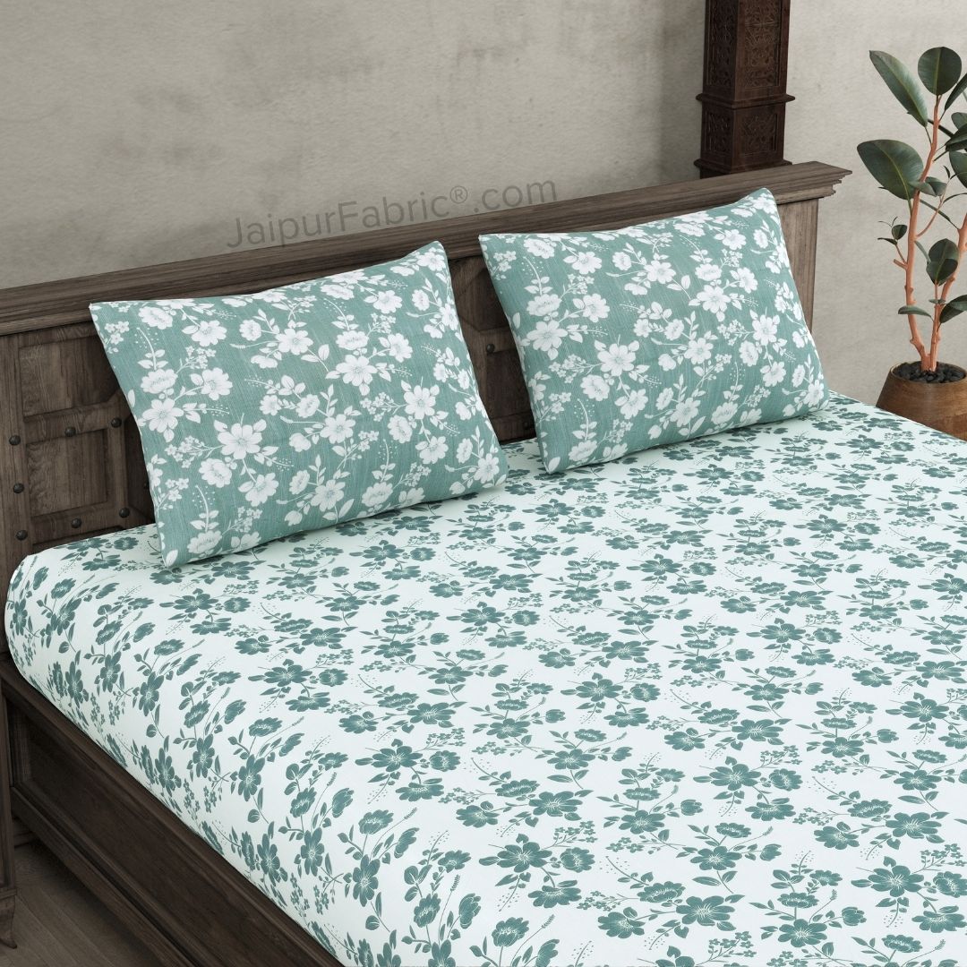 Summer Revival Green and Off White Dohar and Bedsheet Combo