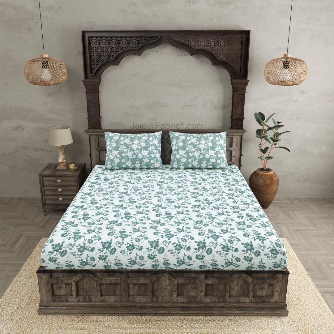 Summer Revival Green and Off White Dohar and Bedsheet Combo