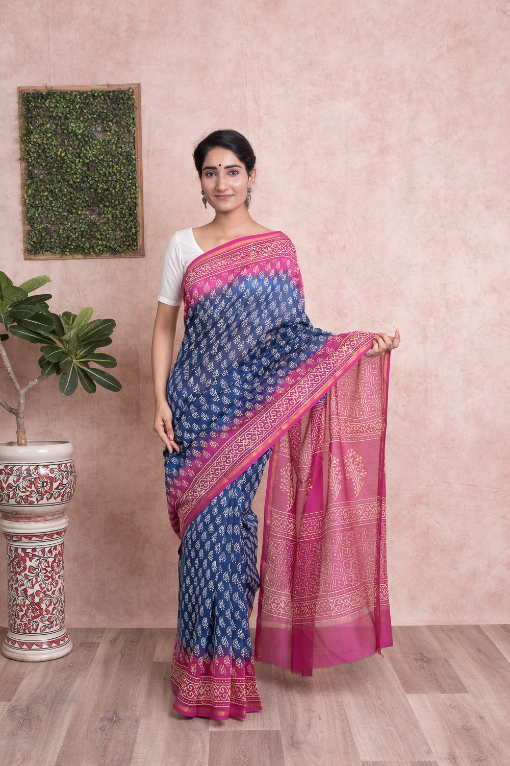 Booti Pattern Chanderi Silk Saree with Unstitched Blouse - Blue And Pink