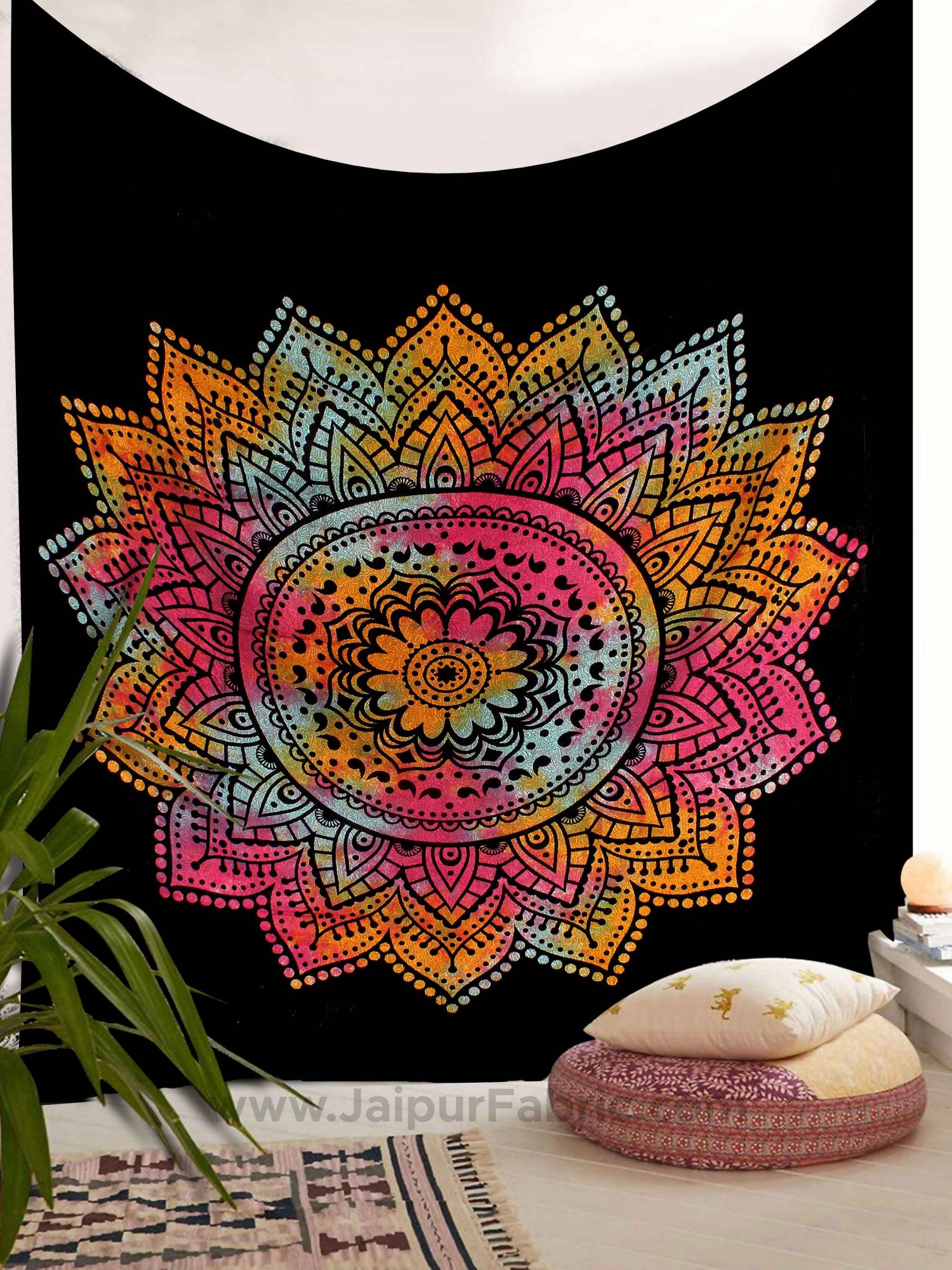 Tie And Dye Big Rangoli Print Black & White Bedsheet