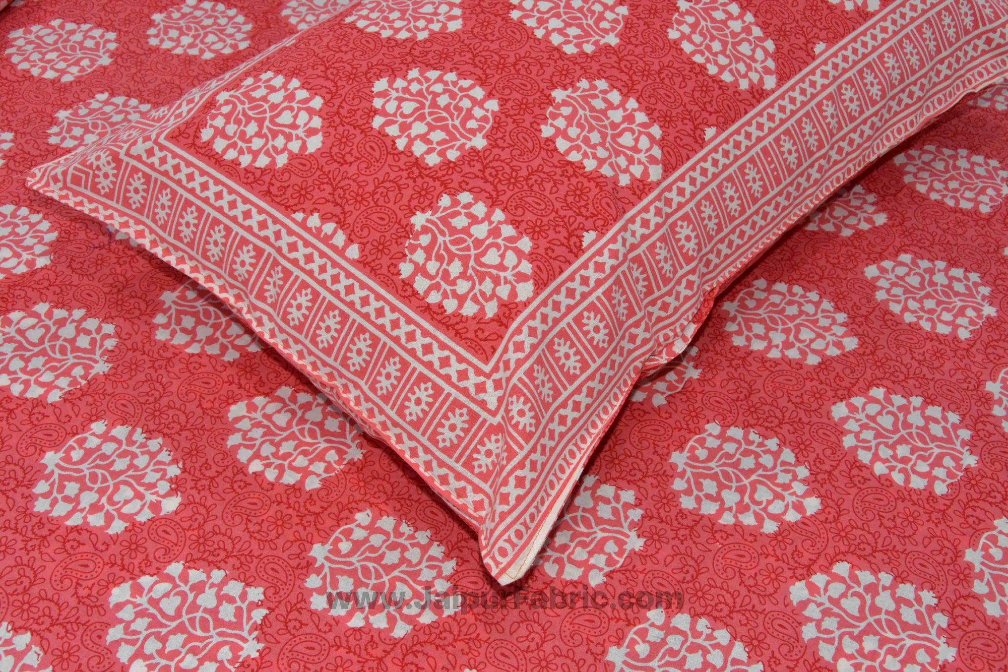 Pink Traditional Badge Double Bedsheet