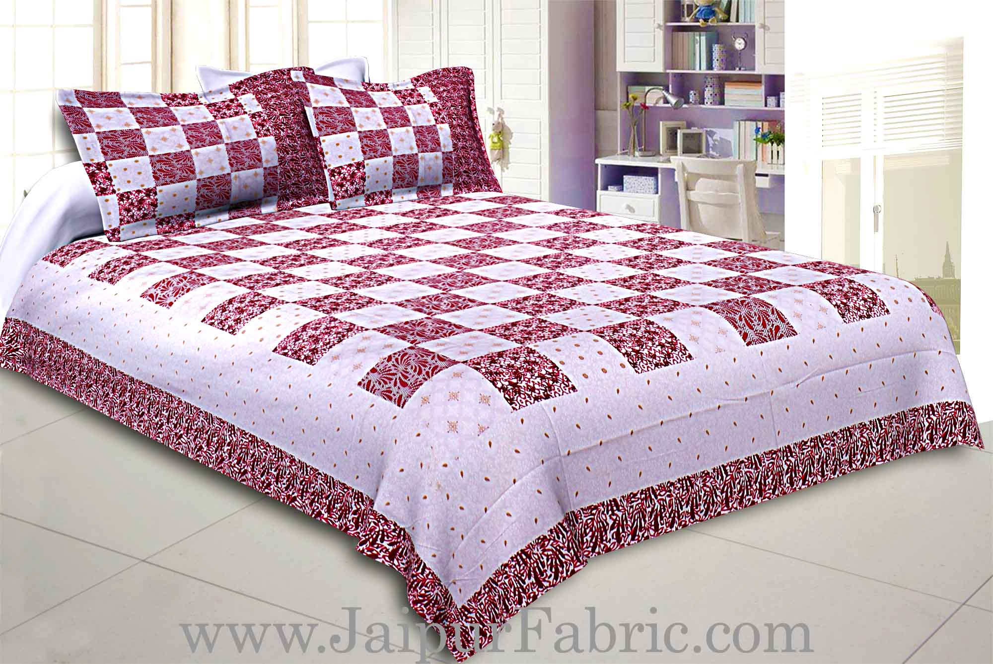 Double Bedsheet Checkered Maroon Golden Print