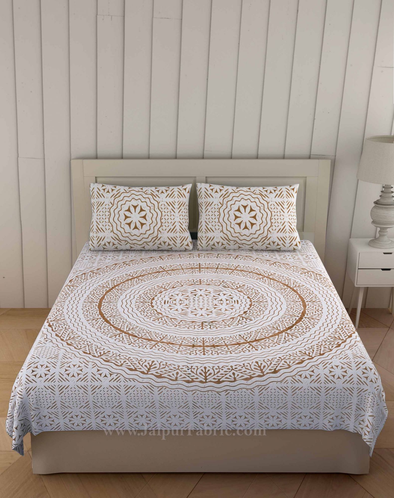 Brown Loop Double Bedsheet