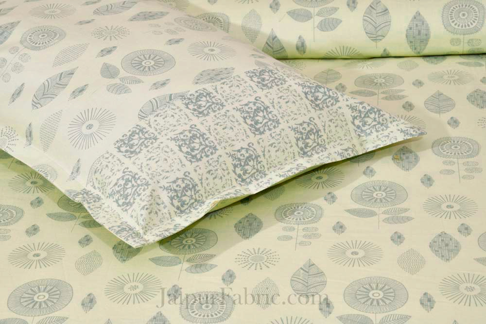 Sensational Light Green Pure Cotton King Size Double Bedsheet