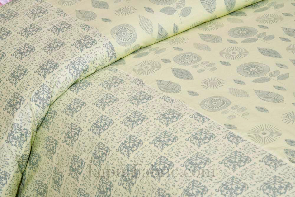 Sensational Light Green Pure Cotton King Size Double Bedsheet