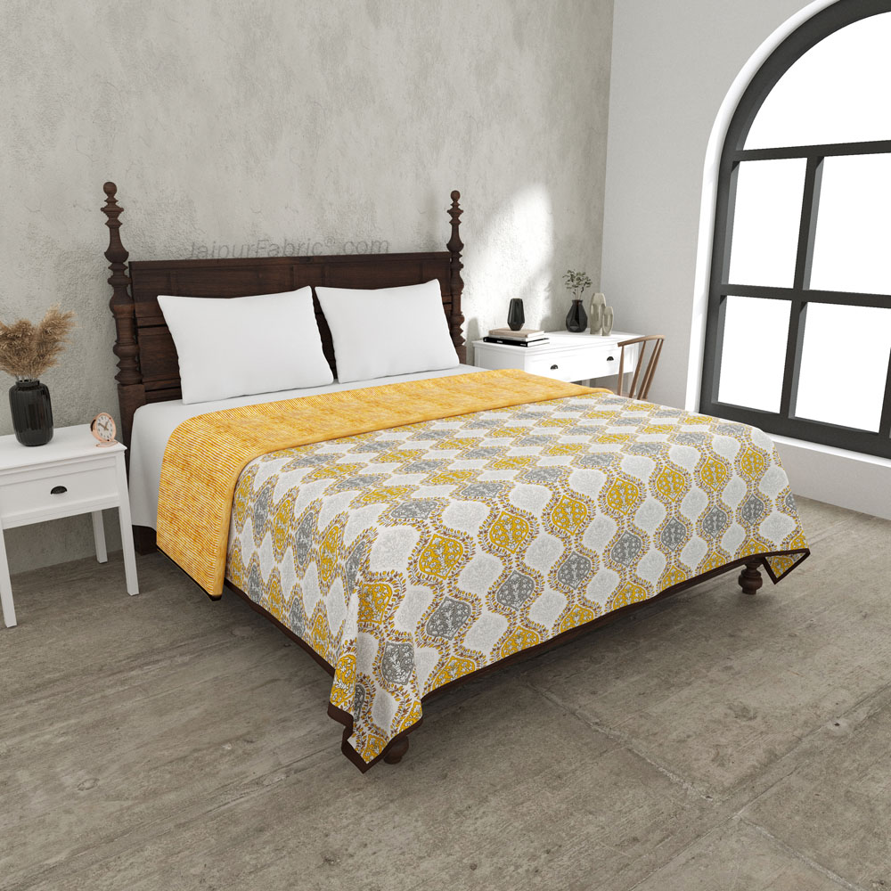 Wavy Ethnic Yellowish Grey Double Bed Dohar Blanket