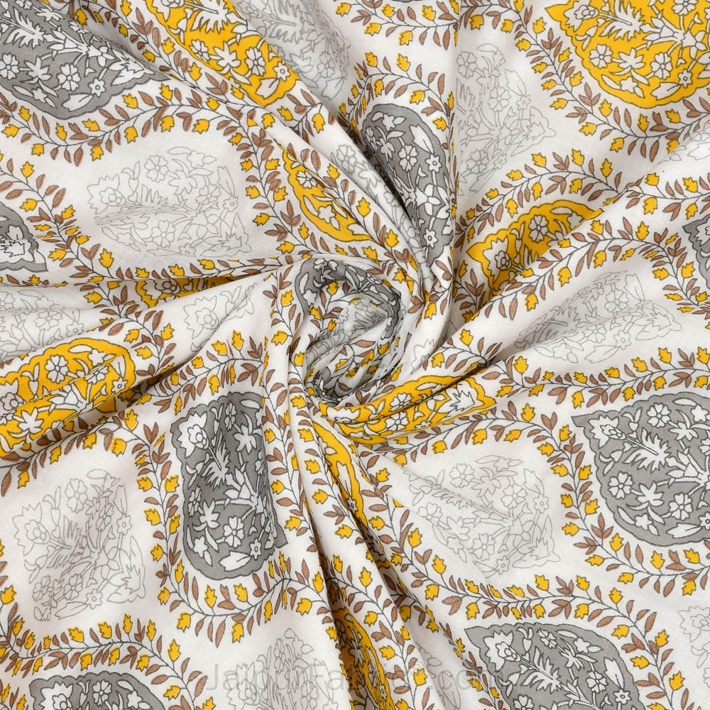 Wavy Ethnic Yellowish Grey Double Bed Dohar Blanket