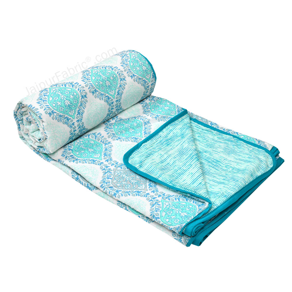 Wavy Ethnic Blueish Green Double Bed Dohar Blanket