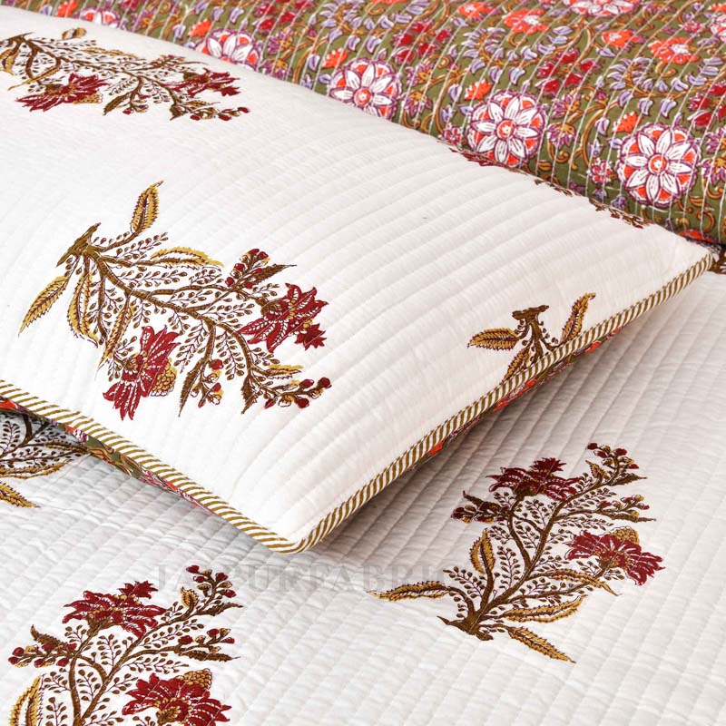 Serene Snowy Floral Print Pure Cotton Reversible Quilted Bedcover with Pillowcases