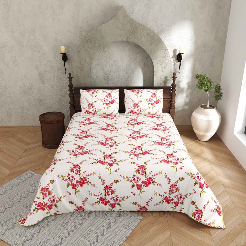 An Essential Décor Pure Cotton Reversible Quilted Bedcover with Pillowcases