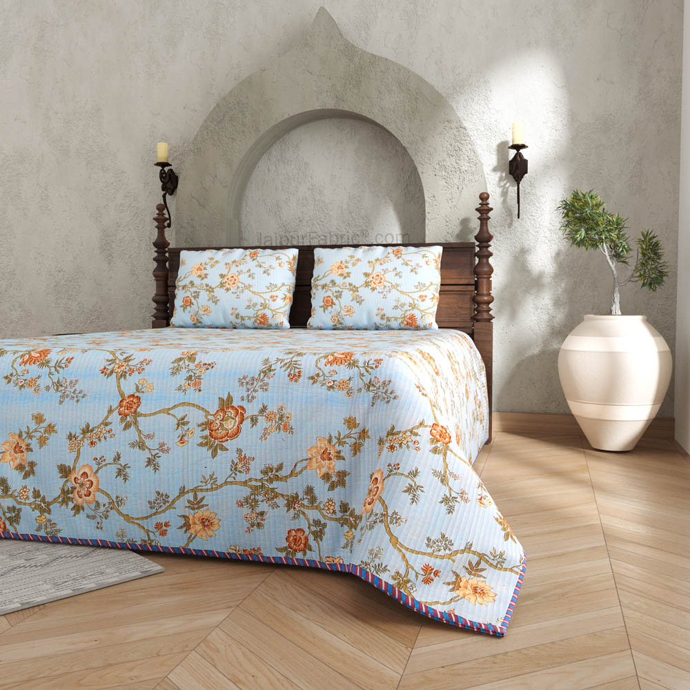 A Serene Sight Pure Cotton Reversible Quilted Bedcover with Pillowcases