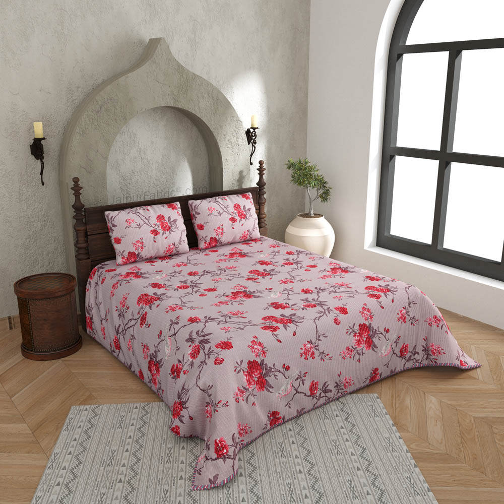 Fresh Fashionable Pure Cotton Reversible Quilted Bedcover with Pillowcases