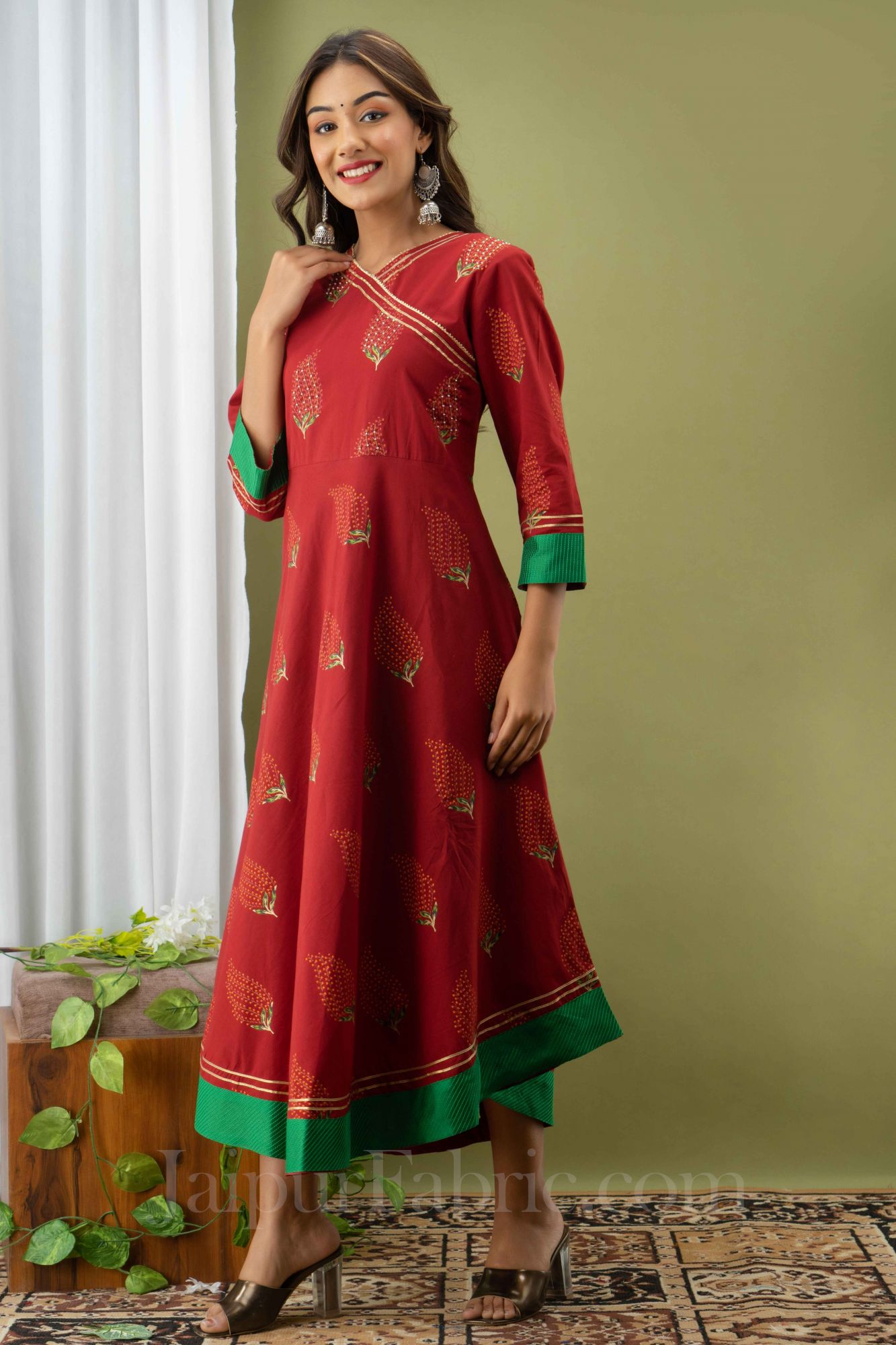 Women Red Cotton Flared Kurti