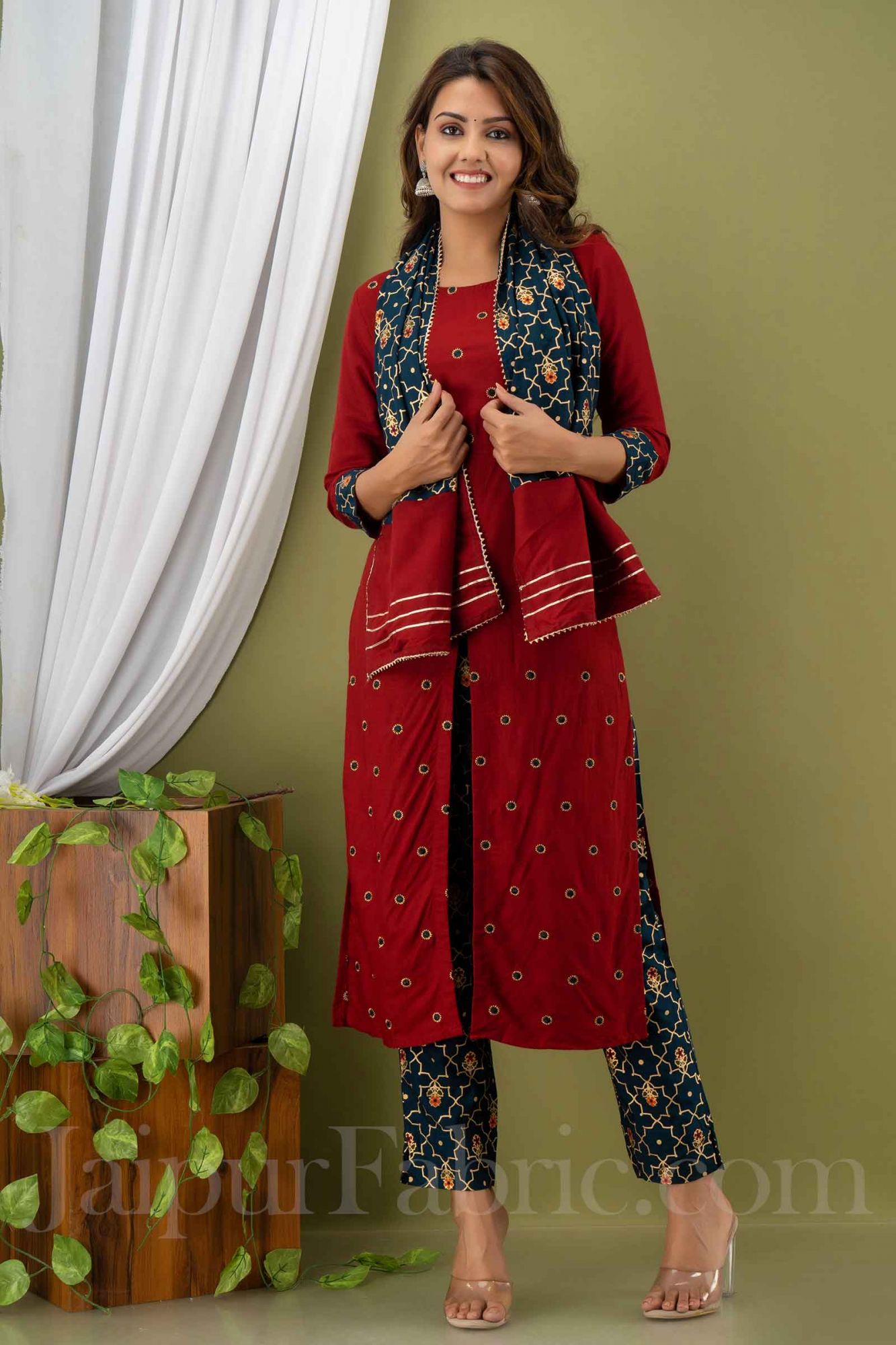 Women Red Cotton Round Neck Kurta wth Pant & Dupatta