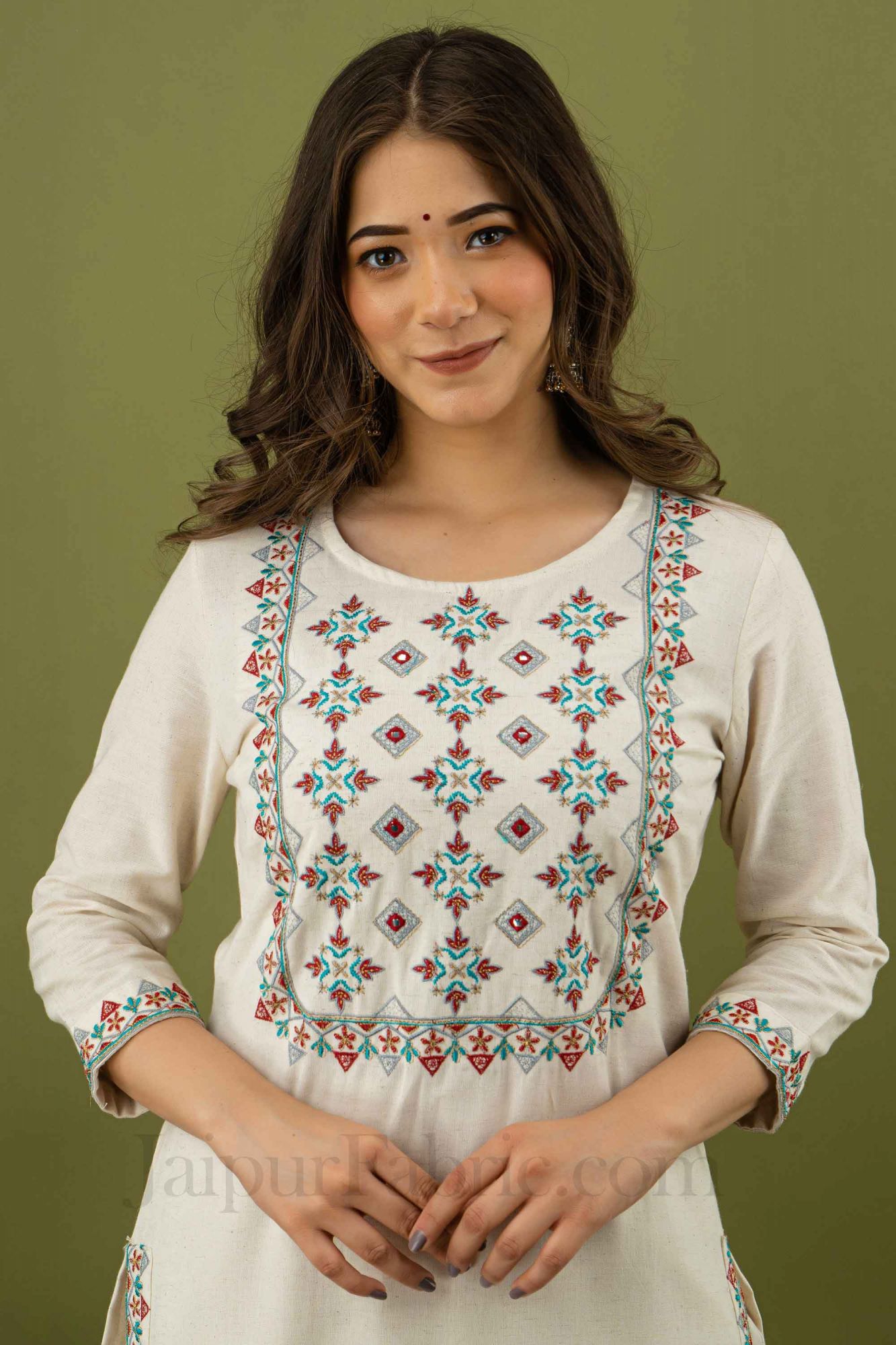 Women White Cotton Round Neck Kurti with Pant