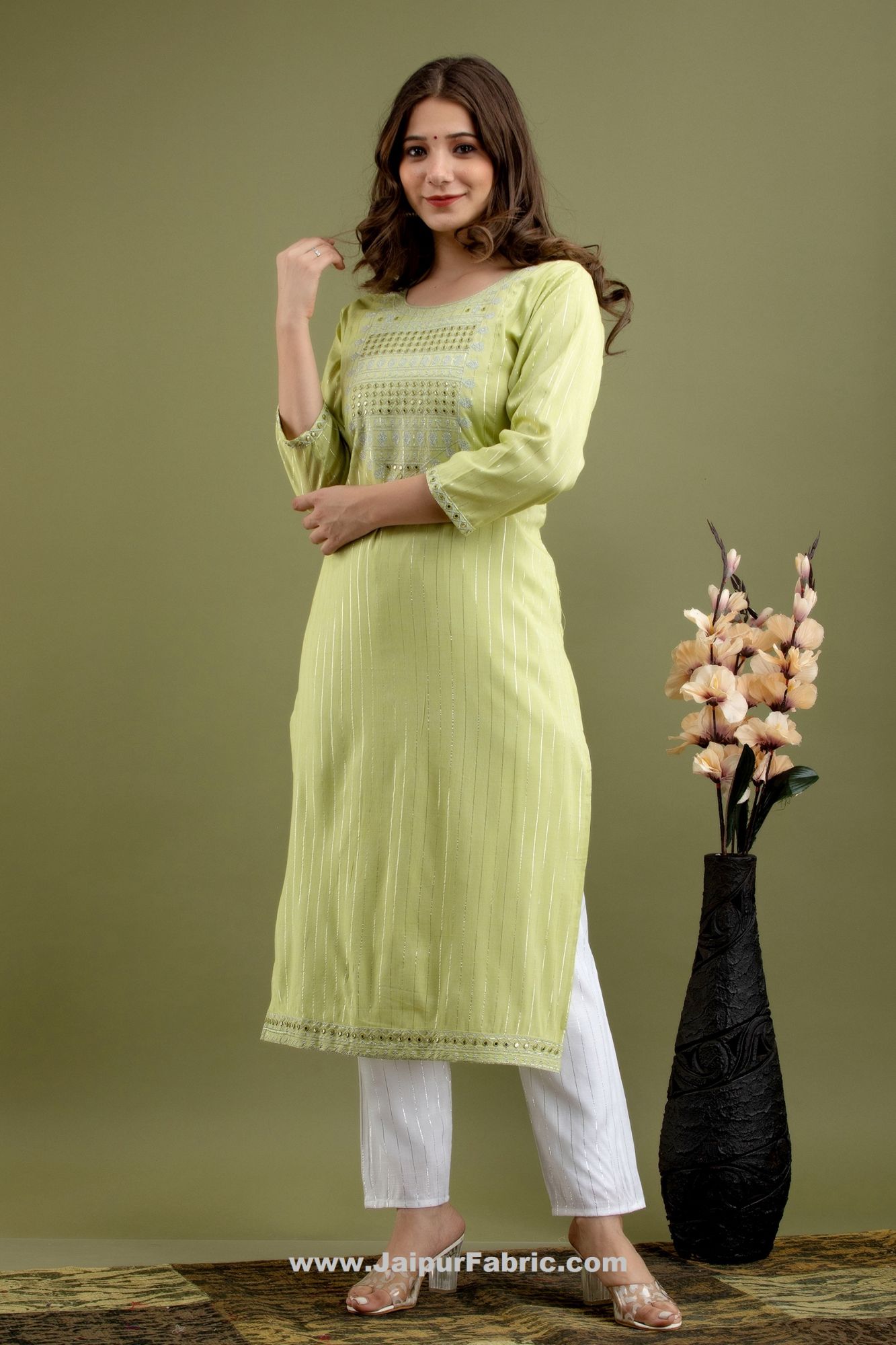 Women Sea Green Cotton Kurti with Pant