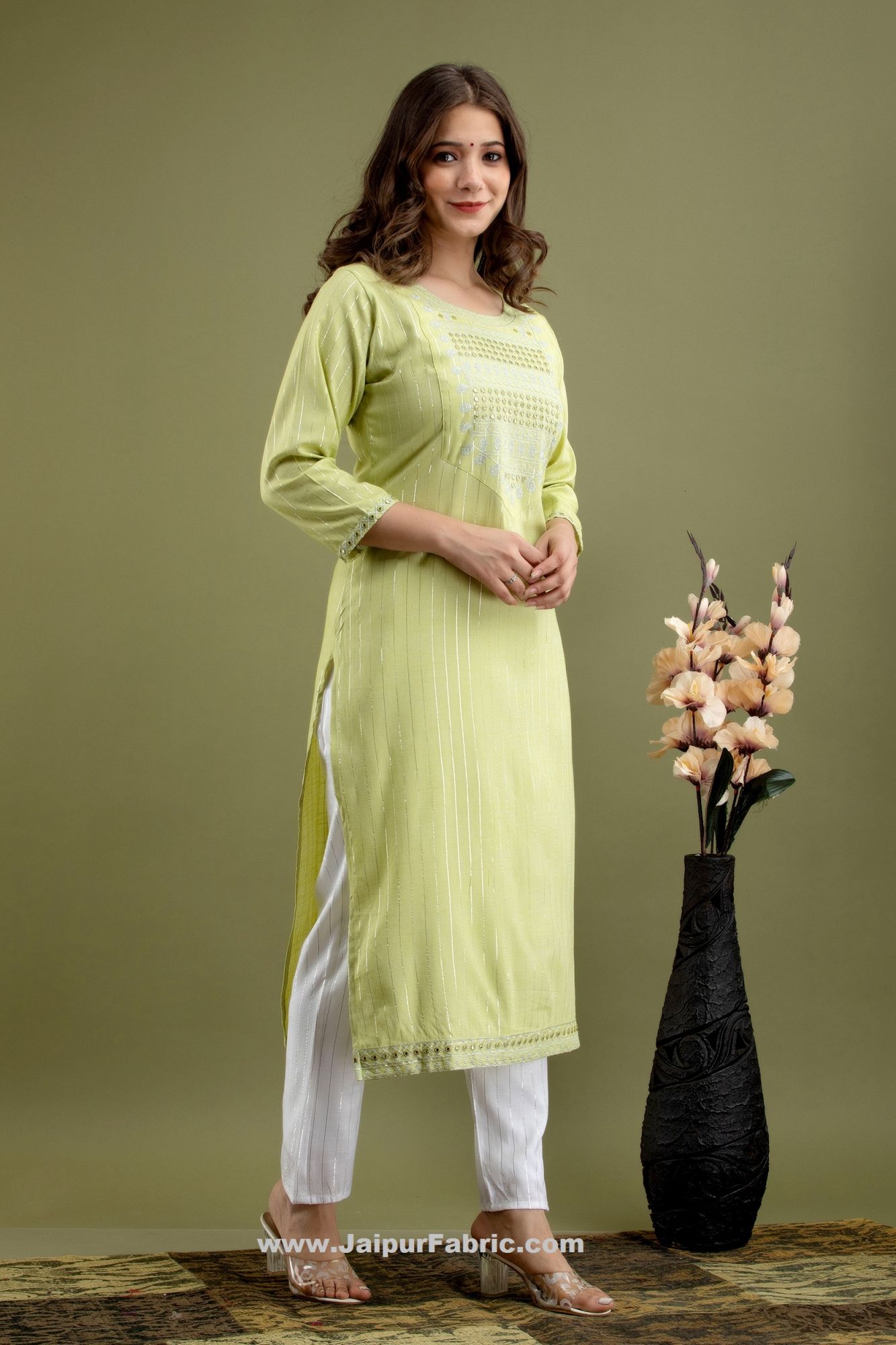 Women Sea Green Cotton Kurti with Pant