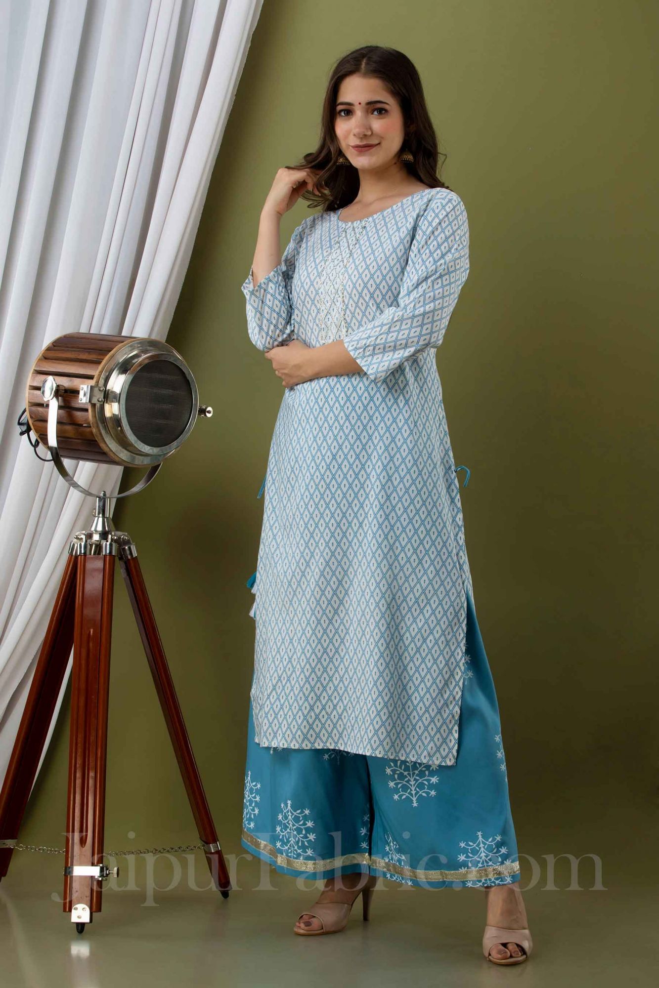 Women Blue Cotton Kurti With Palazzo