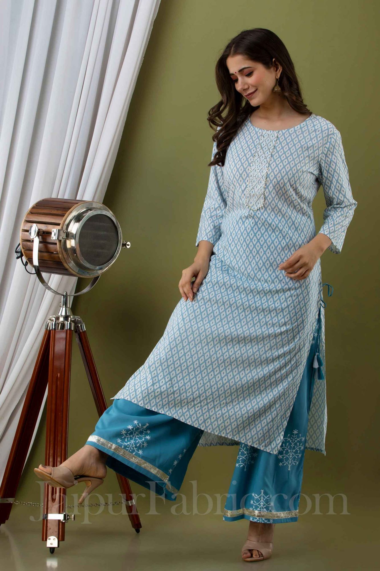 Women Blue Cotton Kurti With Palazzo