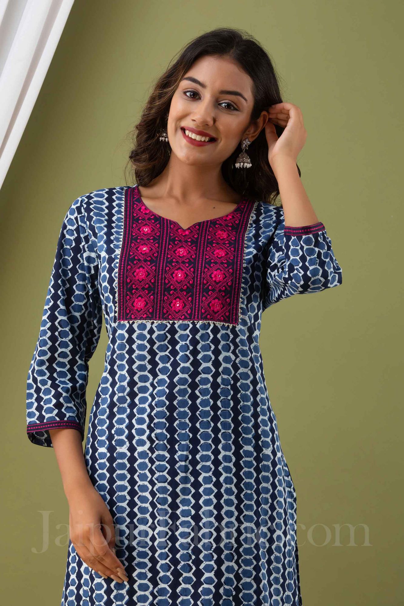 Women Blue Cotton Kurti