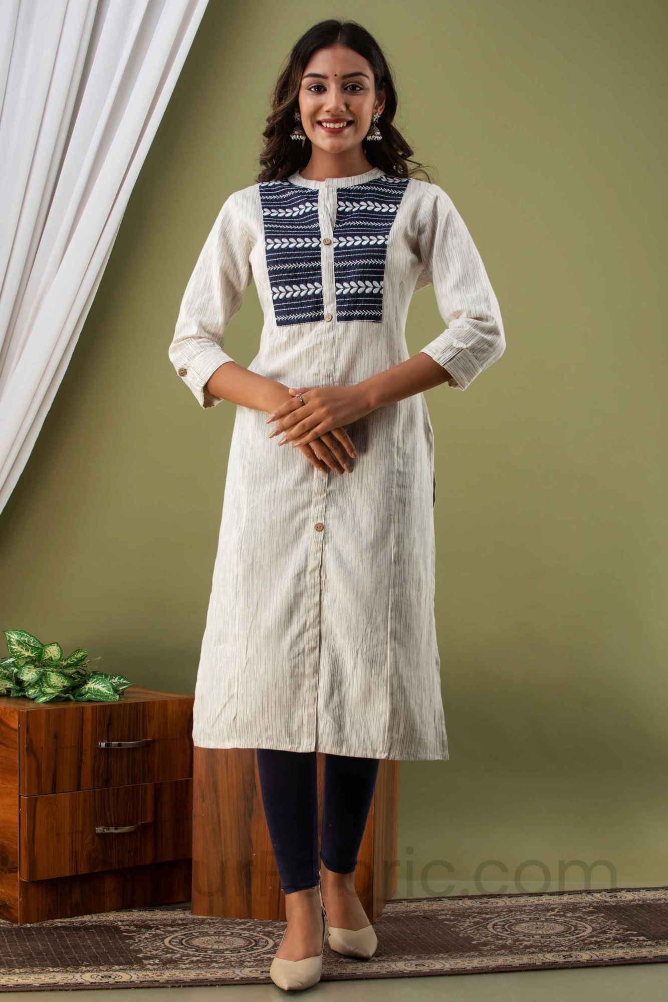 Women Cotton Serene White Kurti