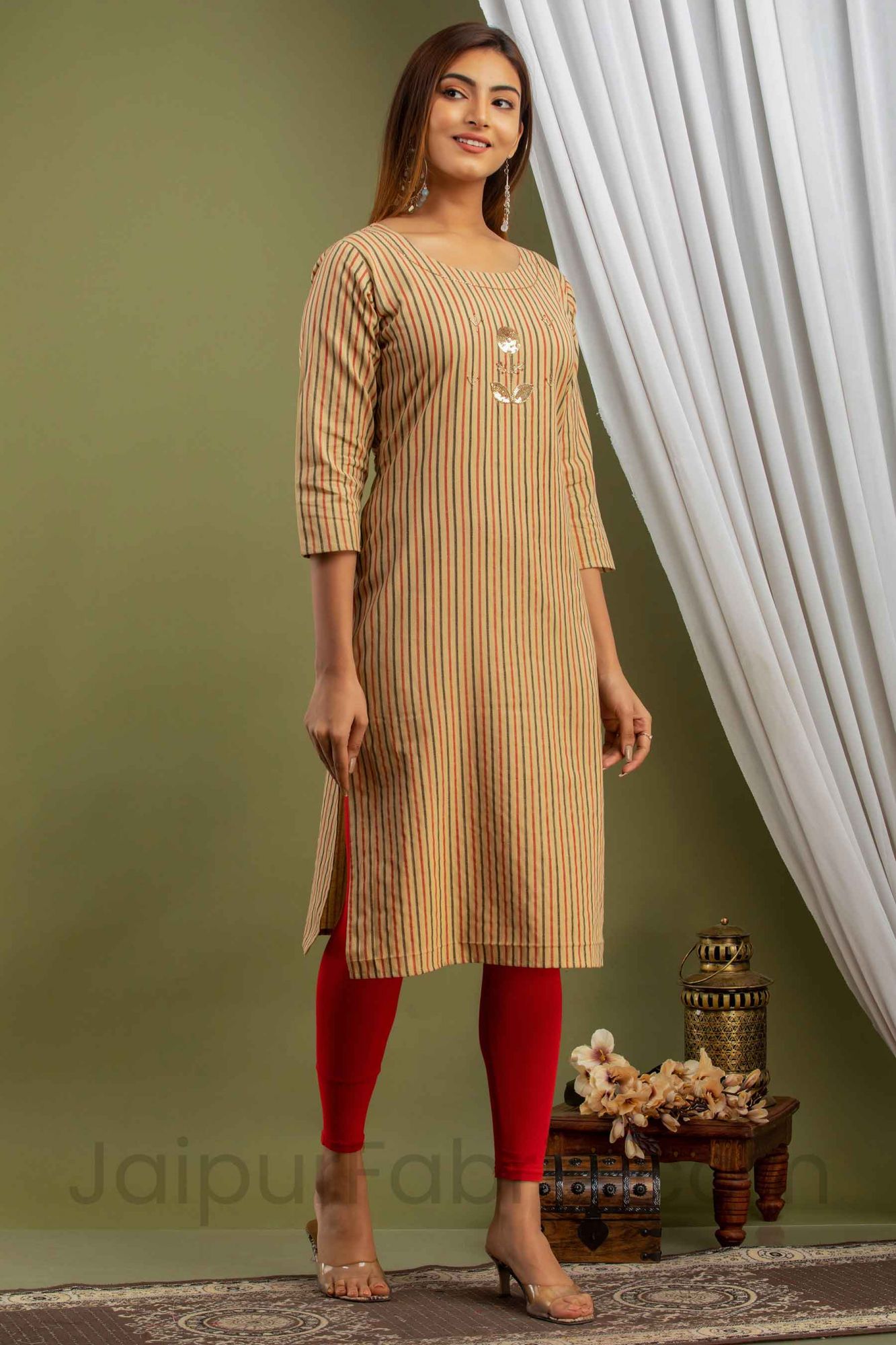 Women Straight Lining Kurti