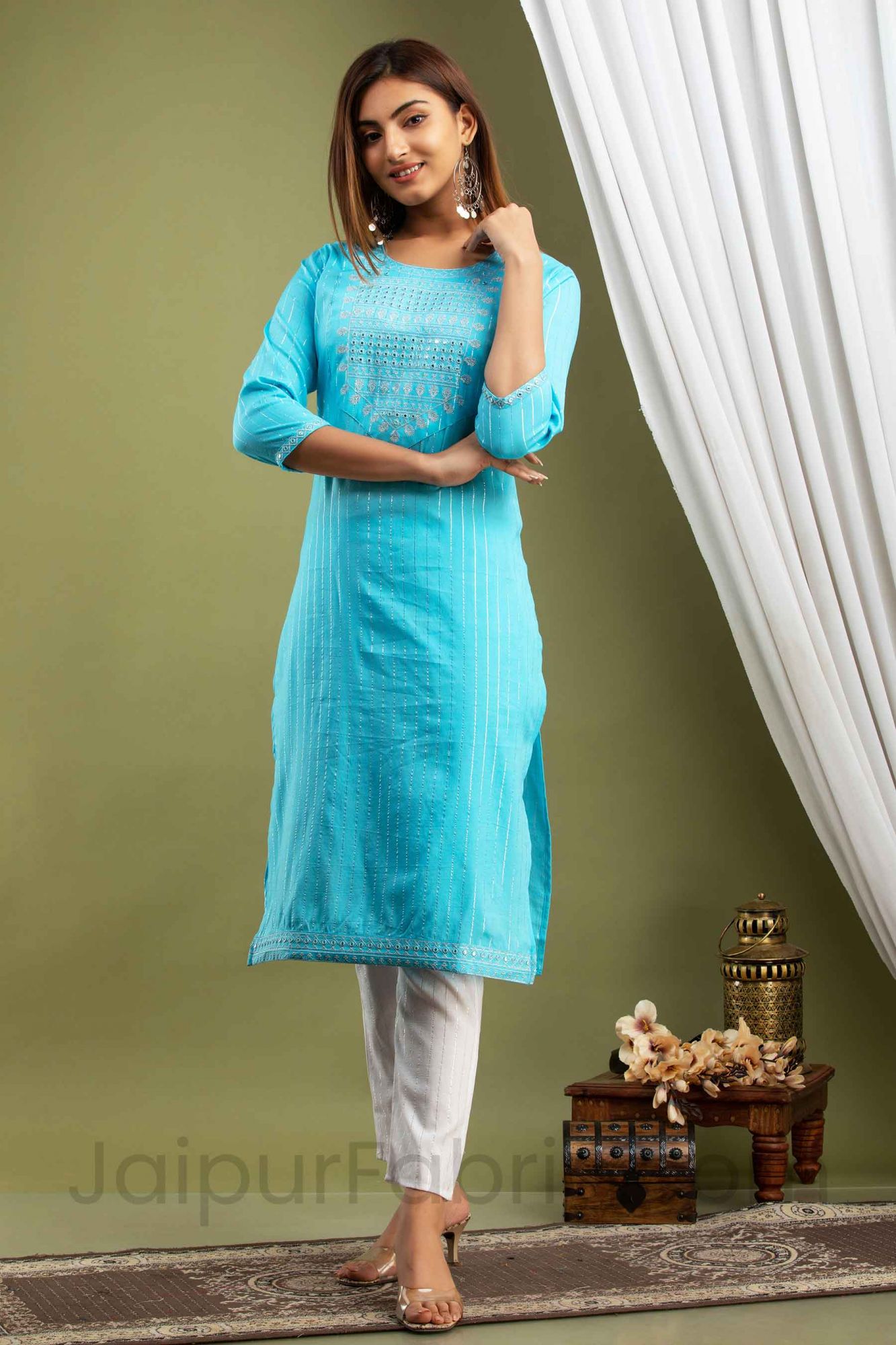 Women Blue Lining Cotton Kurti with Pant