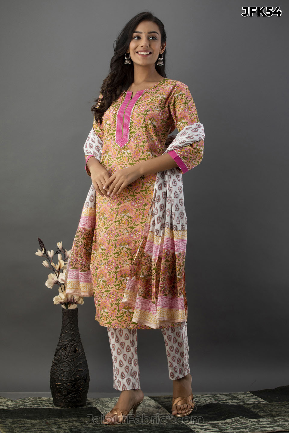 Katha work Cotton Kurti Pant & Dupatta