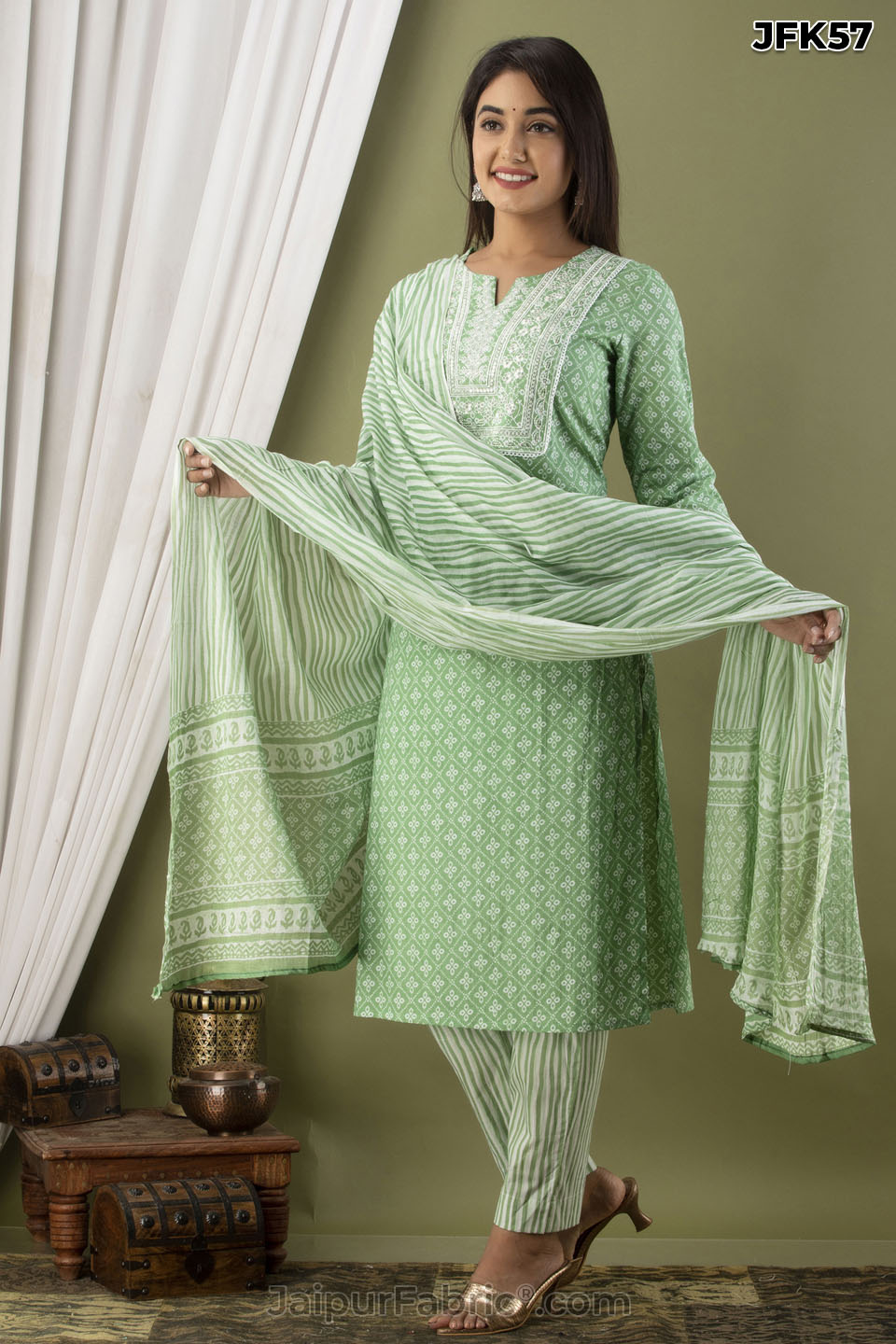 Green Embroidery Kurti Pant & Dupatta