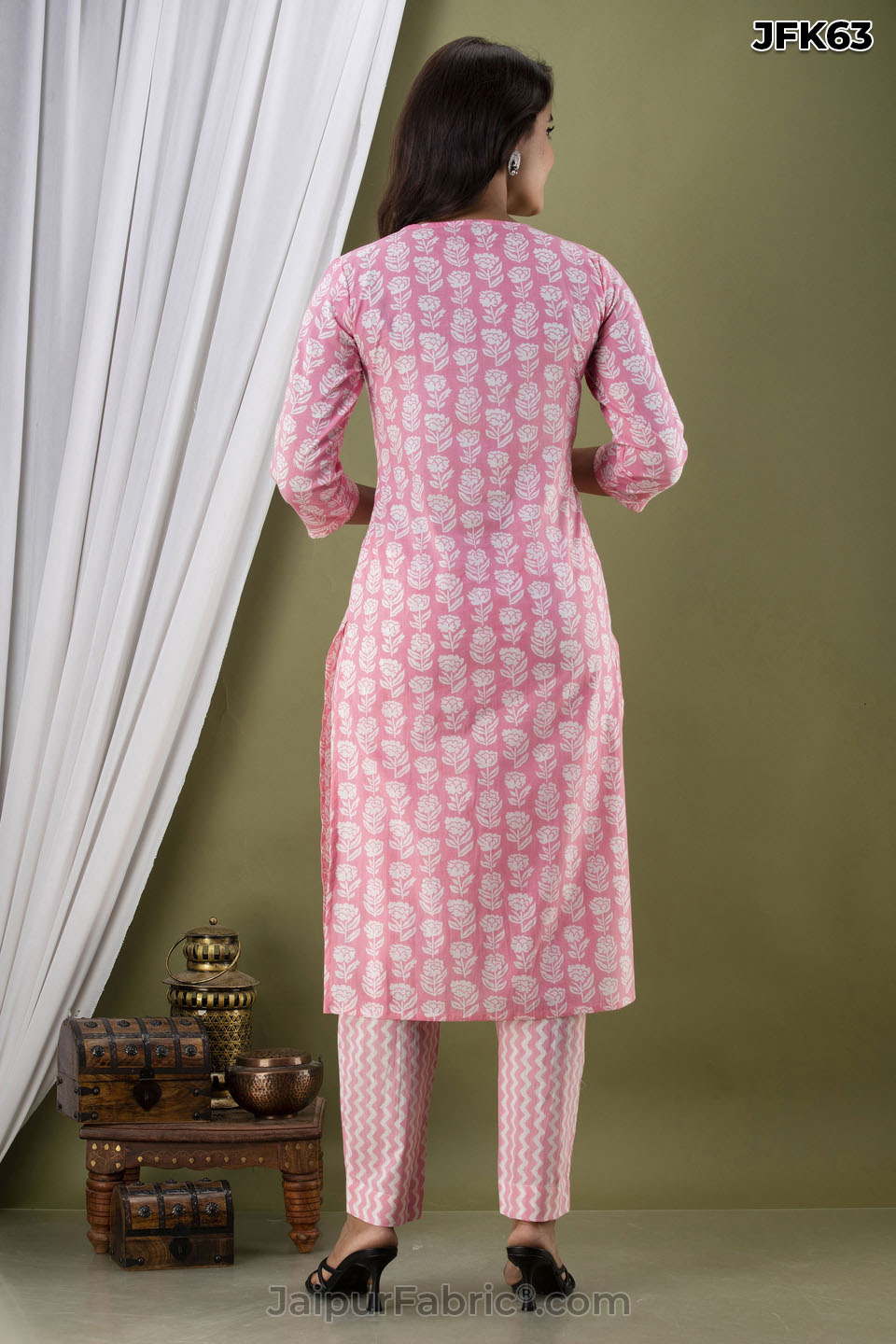 Pink Embroidery Kurti Pant & Dupatta