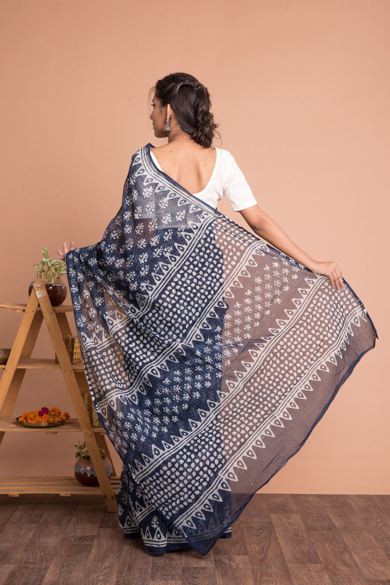 Dabu Print Kota Doria Saree with Mulmul Cotton Unstitched Blouse - Indigo And Blue