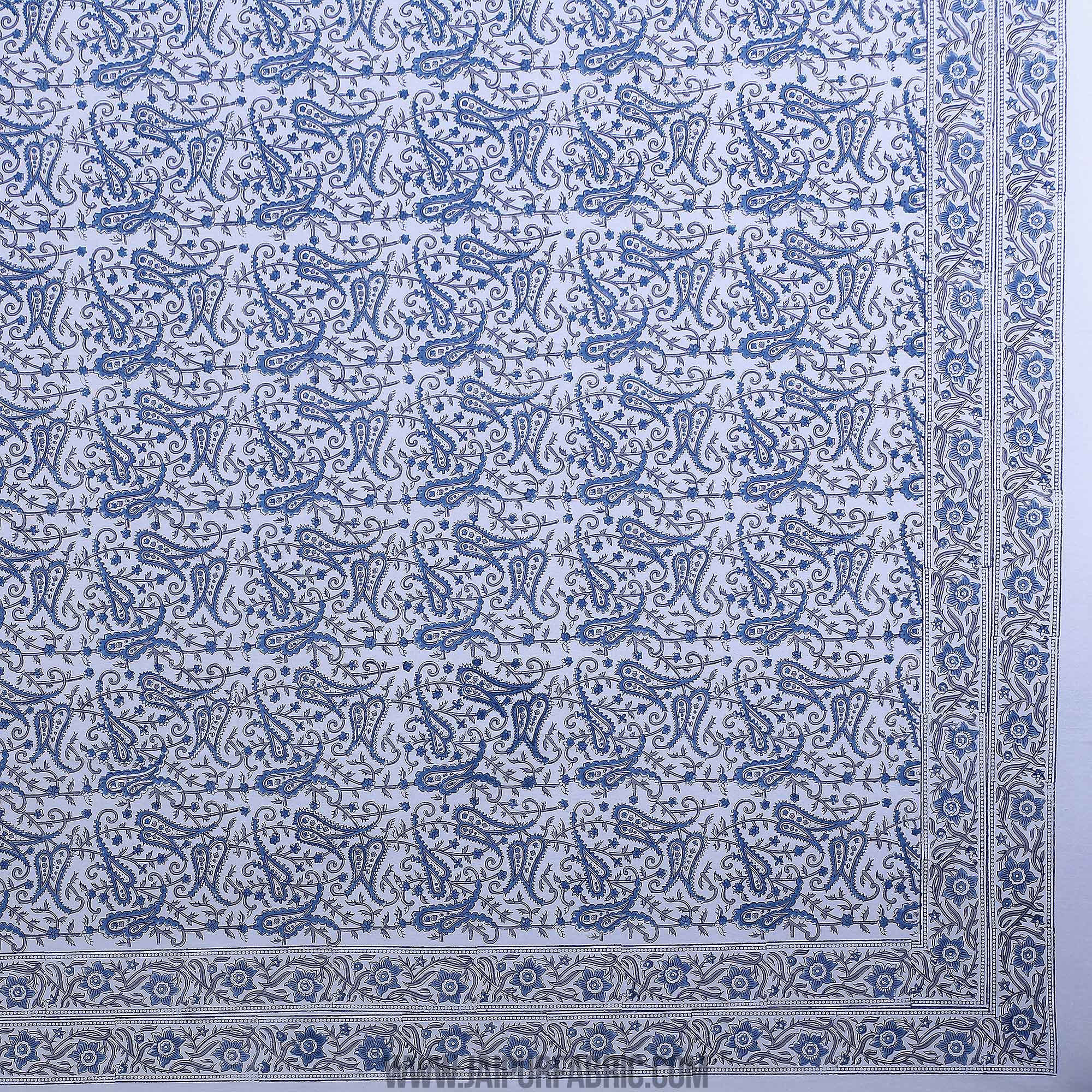 Diverging Paisley Blue King Size Bedsheet