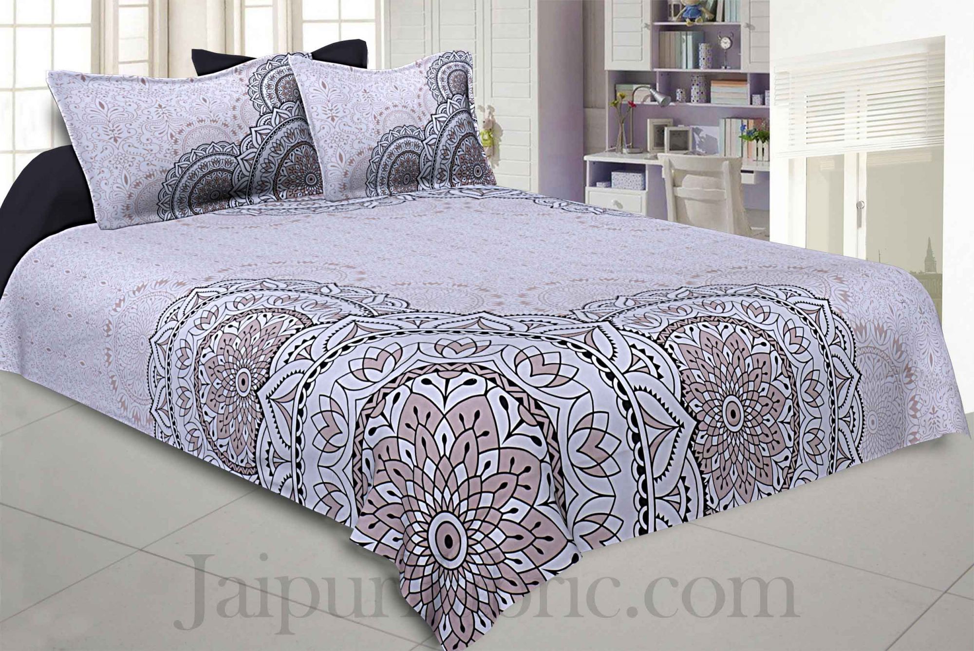 Simply Wow Brown Art Cotton King Size Bedsheet