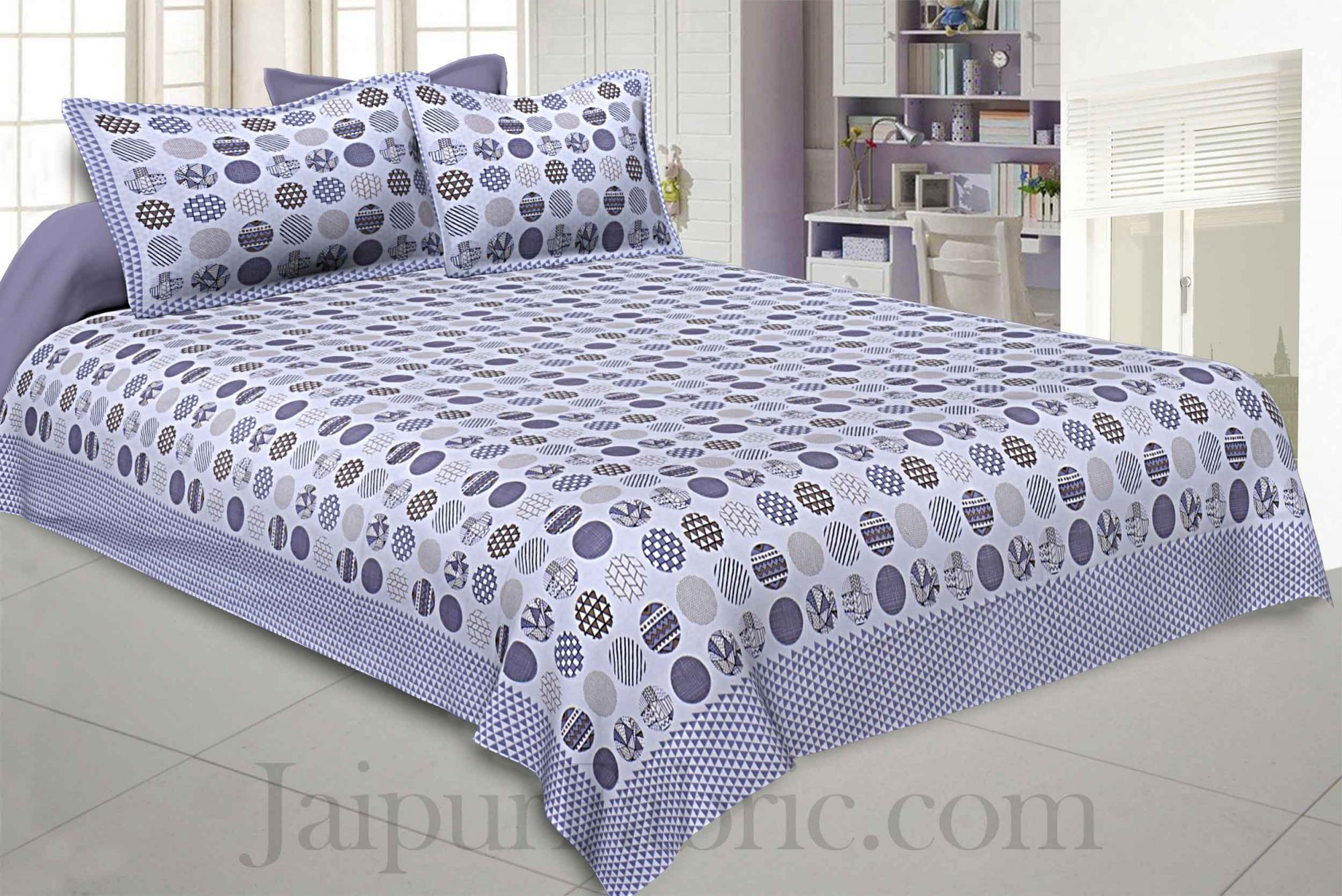 Trendy Polka Grey Cotton King Size Bedsheet