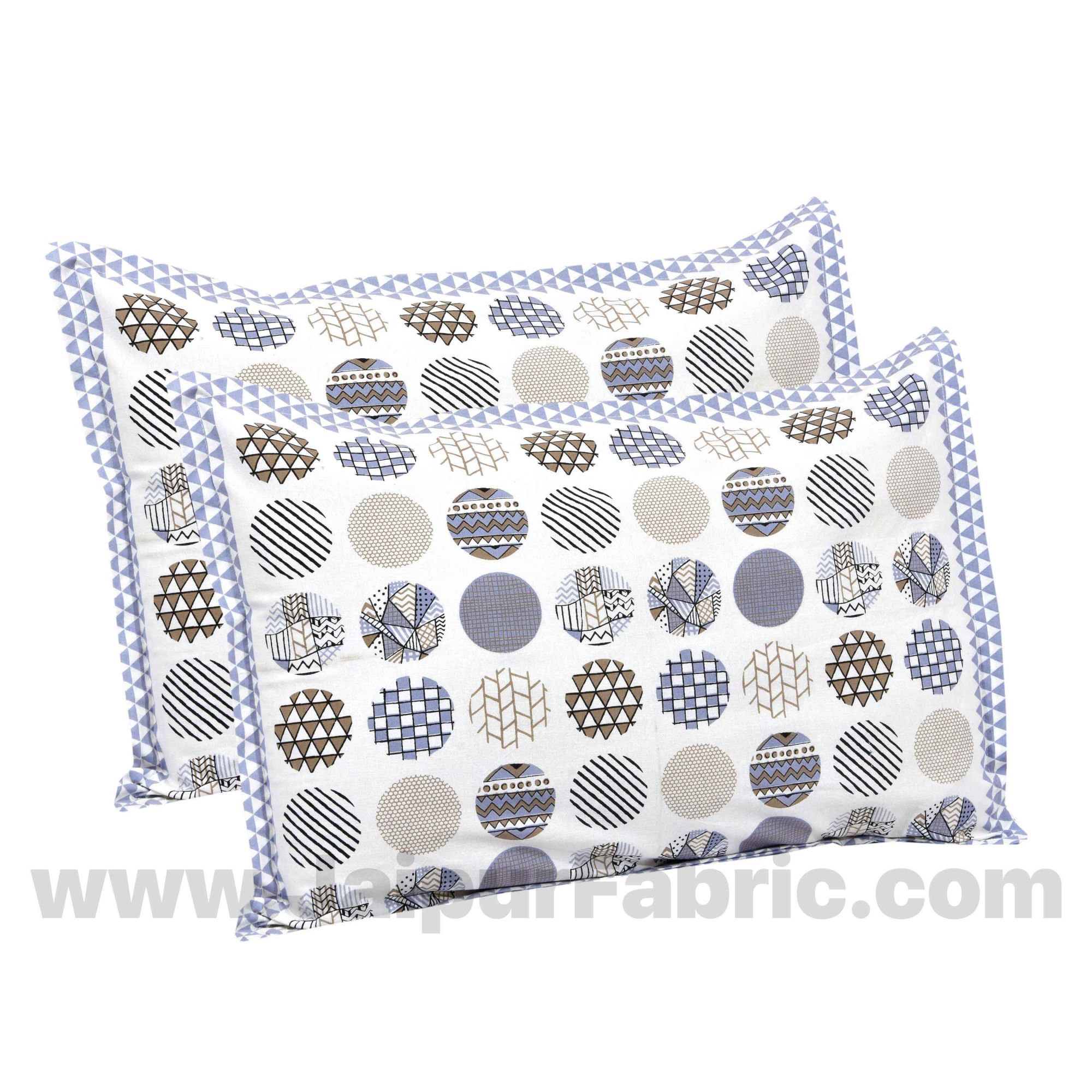 Trendy Polka Grey Cotton King Size Bedsheet