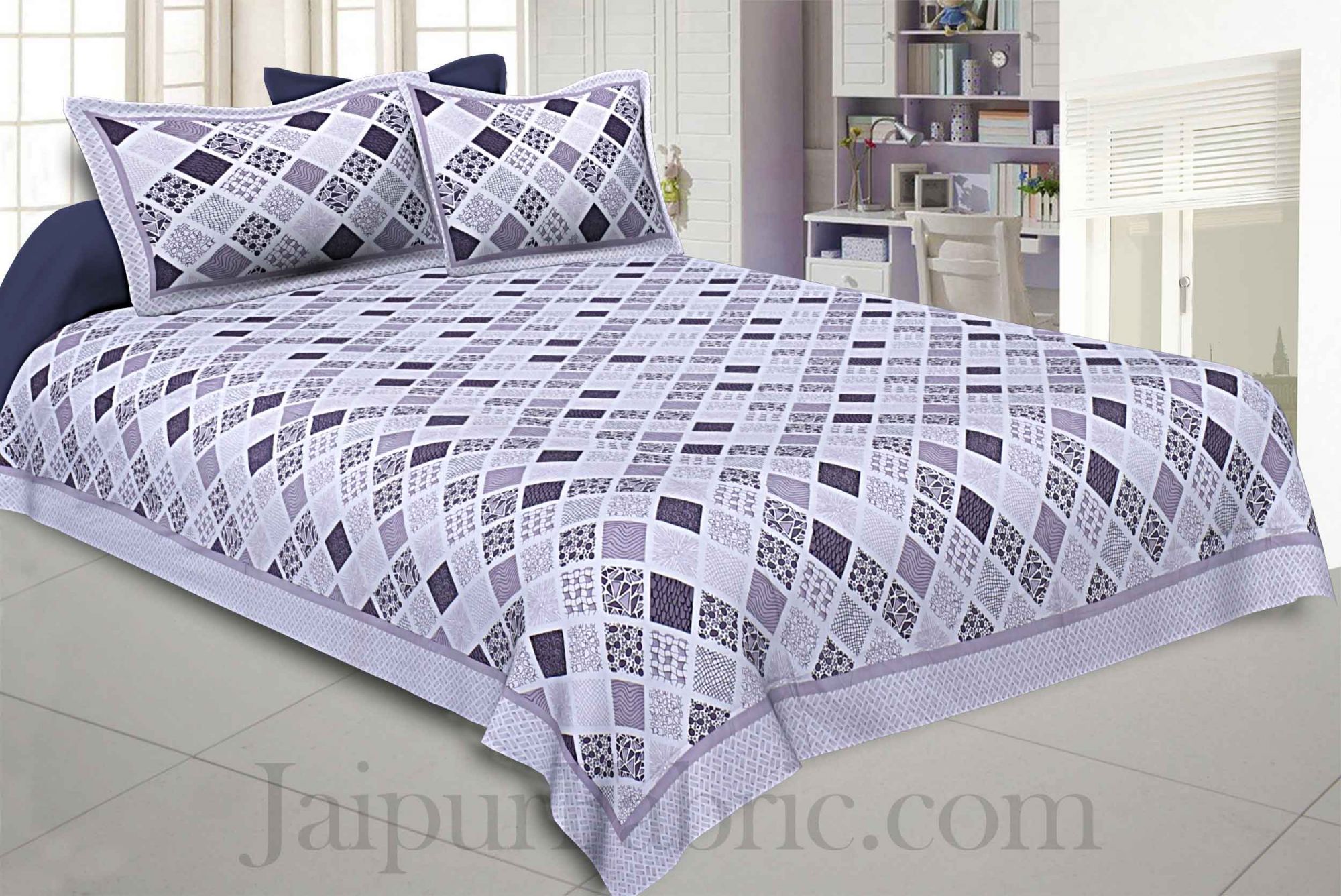 Geometric Kite Lilac Cotton King Size Bedsheet